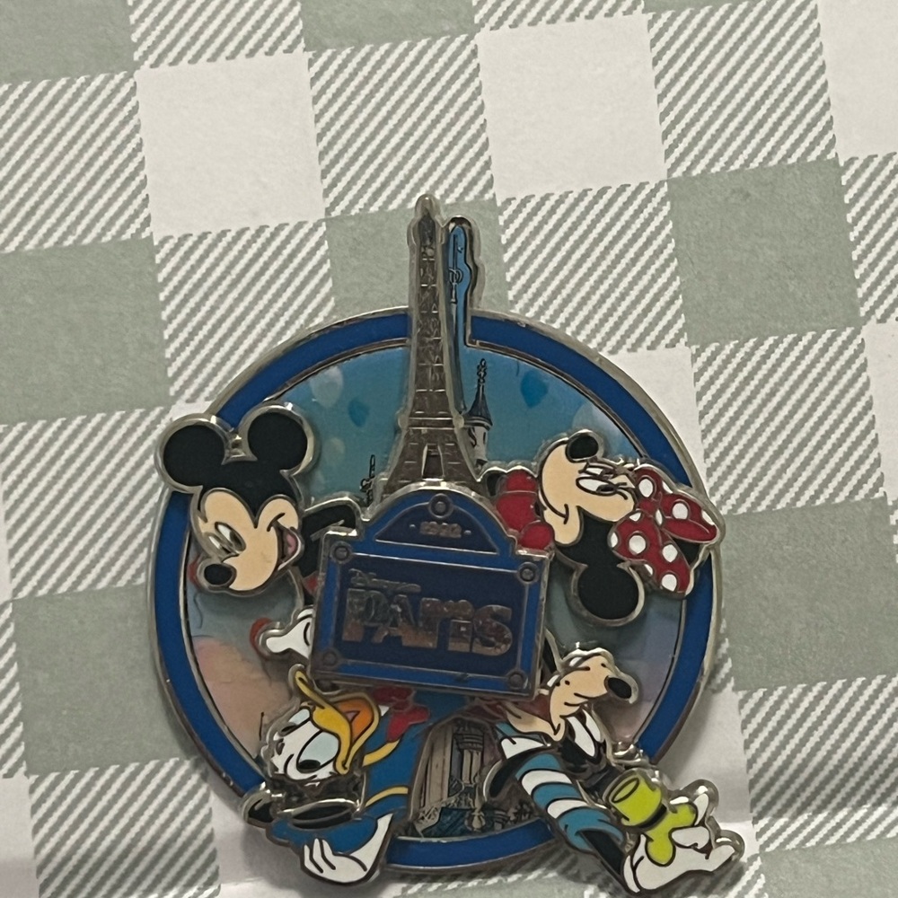 Disneyland Paris Mickey and Friends Eiffel Tower Pin